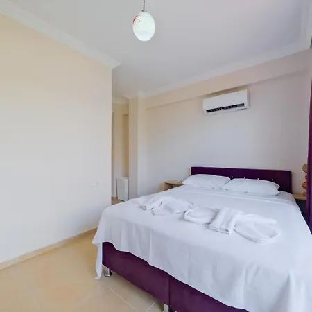 Talia Deniz Manzarali Villa *