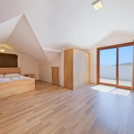Vila Talia Deniz Manzarali *