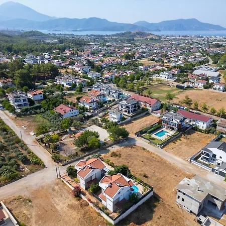 Talia Deniz Manzarali Villa *