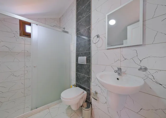 Talia Deniz Manzarali