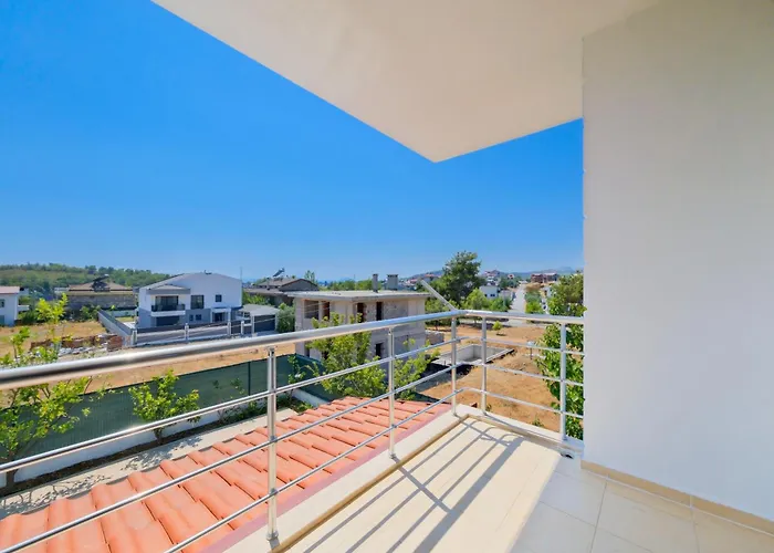 Talia Deniz Manzarali